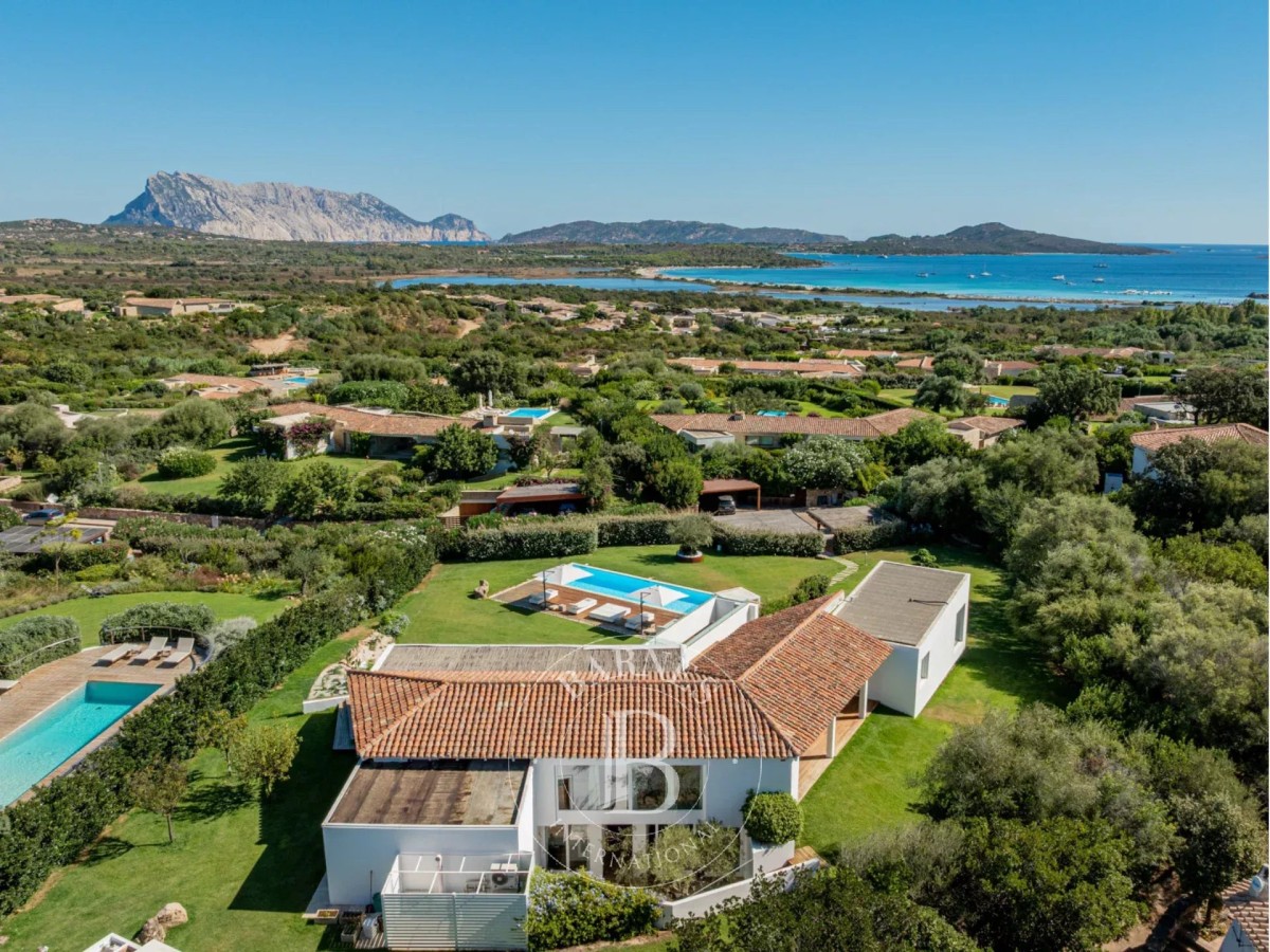 Venta Villa | San Teodoro - picture 1
