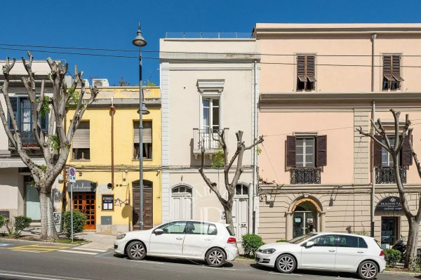 For Sale, Bed and breakfast... - picture 2