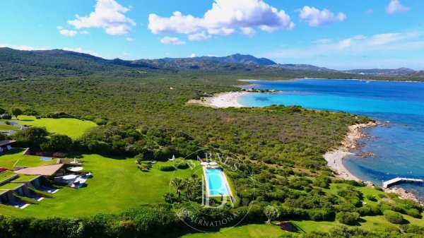 For Rent, Villa Portisco - picture 1