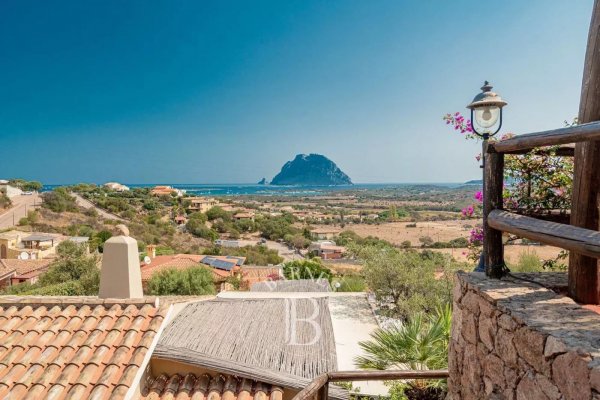 For Sale, Apartment Loiri... - picture 3