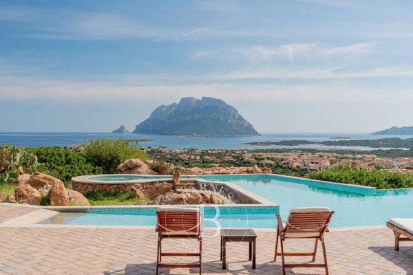 For Sale, Villa Loiri Porto... - picture 3