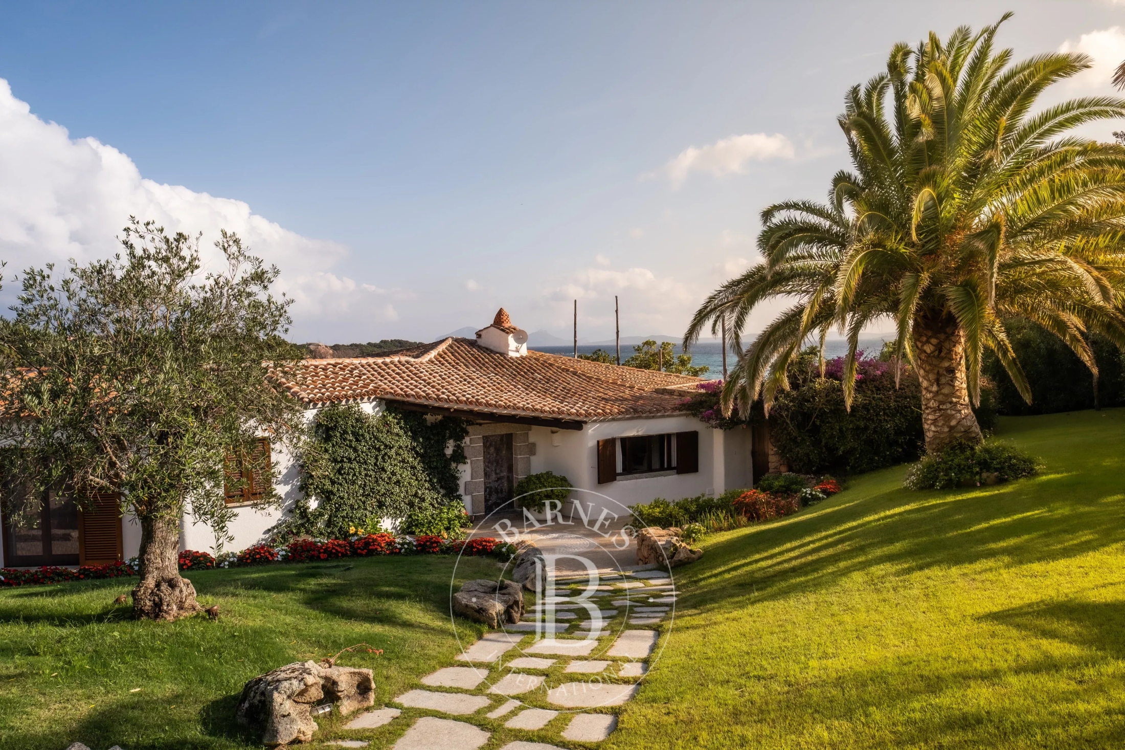 VILLA CHÉRIE | La Celvia, Porto Cervo – Esclusiva Villa Pieds dans l’Eau con Accesso Privato alla Spiaggia - picture 2
